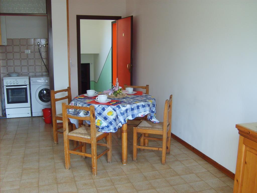 Amanda Appartamenti Trilocali Lido Adriano Kamer foto