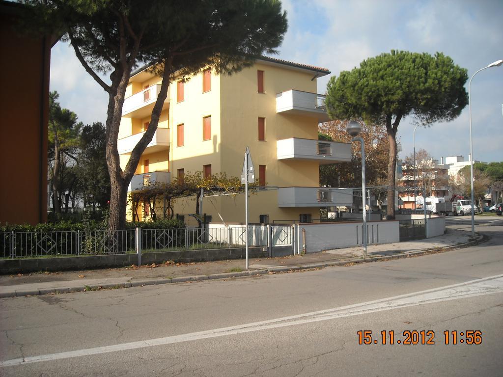 Amanda Appartamenti Trilocali Lido Adriano Kamer foto
